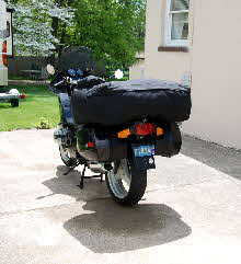 2011-05-08, 003, R1100RSL with Rounder Bag