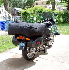 2011-05-08, 004, R1100RSL with Rounder Bag