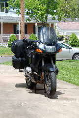 2011-05-08, 009, R1100RSL with Rounder Bag